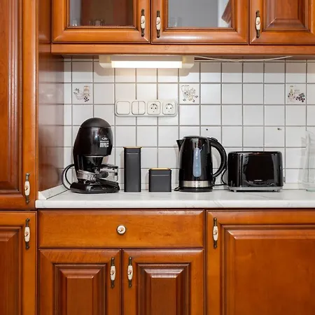 Appartamento Emerald With Free Parking