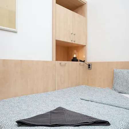 Emerald With Free Parking Appartamento *