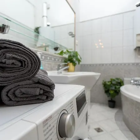 Apartamento Emerald With Free Parking