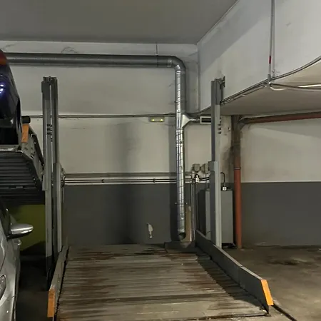 Emerald With Free Parking * Budapest